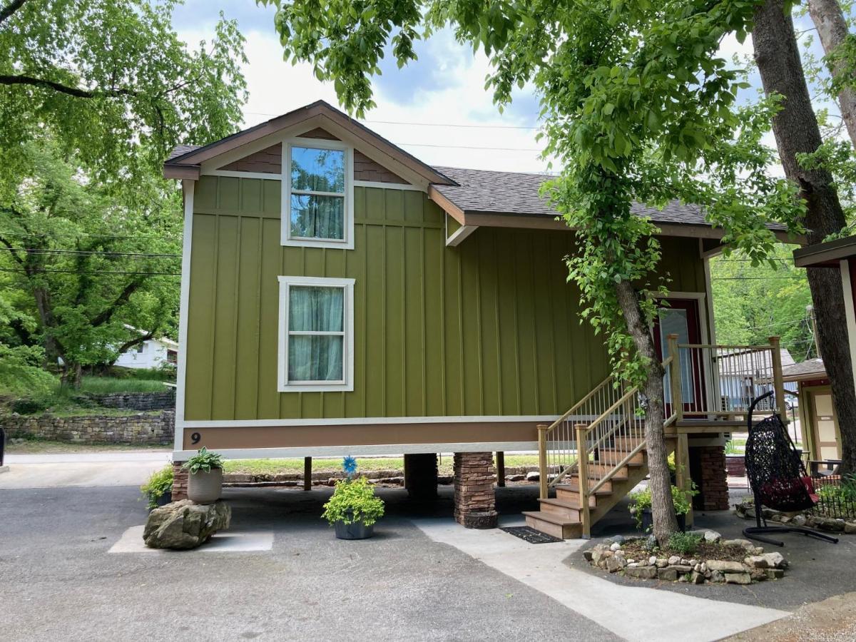All Seasons Treehouse Village Eureka Springs Exterior photo